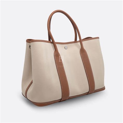 hermes gold garden party bag|hermes garden party 36 price.